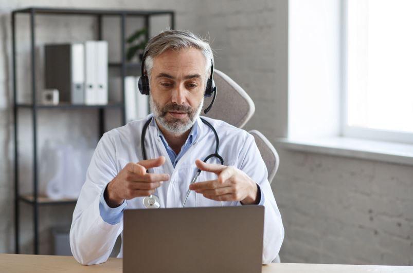 Tips for safe post-pandemic telehealth use / image credit telemedicine ©YuriMaslak/stock.adobe.com